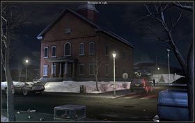 Przejdź na drugą stronę ulicy (w dół ekranu) i z kosza na śmieci zabierz łopatę , a konkretnie jej trzonek - Norwitch, Maine (cz. 2) - Opis przejścia - 24.10.2009 - Art of Murder: Karty Przeznaczenia - poradnik do gry