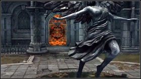 Na placu, do którego dojdziemy [1] czeka nas sporo walki, ale nic szczególnie trudnego - Twilight Cathedral (1) | Opis przejścia Darksiders - Darksiders - poradnik do gry