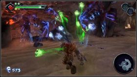 W tunelu korzystamy ze ściany wspinaczkowe, żeby zejść jeszcze niżej [1] - The Ashlands (1) | Opis przejścia Darksiders - Darksiders - poradnik do gry