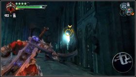 W pomieszczeniu są dwa przejścia - południowe i północne - The Black Throne (1) | Opis przejścia Darksiders - Darksiders - poradnik do gry