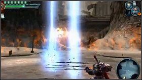 Walka jest długa, ale ataki przywódczyni aniołów [1] są łatwe do ominięcia - Armageddon Blade (1) | Opis przejścia Darksiders - Darksiders - poradnik do gry