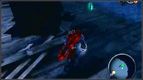 W pieczarze, w której walczyliśmy z Silithią , unosi się runiczny kamień - Soldier Artifact (2) | Sekrety Darksiders - Darksiders - poradnik do gry