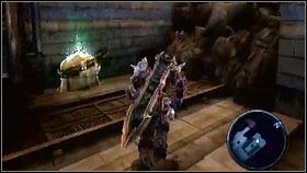 Za zniszczonym wagonem z lewej strony [1] znajdziemy skrzynię [2] , a w niej szukany fragment kamienia - Lifestones (1) | Sekrety Darksiders - Darksiders - poradnik do gry