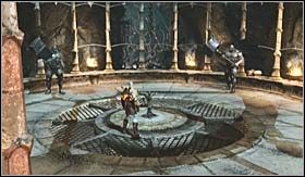 Skorzystaj z niego, by trafić do obrotowej platformy z kamiennymi posągami - Kuźnia (1) | Opis przejścia God of War III - God of War III - poradnik do gry