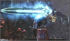 Przejdź dostępna ścieżką do jej samego końca, nie oczekując żadnych starć, a dojdzie do scenki, podczas której wejdziesz w posiadanie nowej broni - KLINGI OLIMPU - Kuźnia (2) | Opis przejścia God of War III - God of War III - poradnik do gry