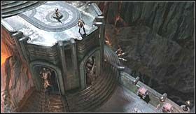 Dalsza droga prowadzić będzie w kierunku miejsca, który odwiedziłeś na początku wizyty w Hadesie - Kuźnia (2) | Opis przejścia God of War III - God of War III - poradnik do gry