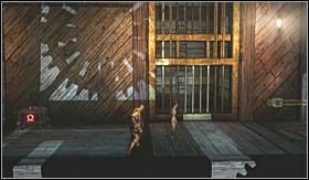 Gdy do tego dojdzie, dziewczyna znajdzie się w śmiertelnym zagrożeniu, gdyż w jej kierunku zbliżać się będą piły - Labirynt (2) | Opis przejścia God of War III - God of War III - poradnik do gry