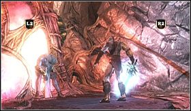 W momencie, w którym zbliżysz się do serca, Kratos wyskoczy w powietrze, a Ty będziesz musiał wykonać łuk lewą gałką - Zeus (2) | Opis przejścia God of War III - God of War III - poradnik do gry