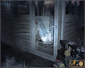 Dobrze byłoby się tu trochę rozejrzeć - w czerwonej skrzynce #1 odnajdziesz maskę przeciwgazową , filtr i apteczkę , a w niewielkim pomieszczeniu z szafkami #2 większą skrzynię ze standardową amunicją i 90 sztukami złotej amunicji - Tower | Opis przejścia Metro 2033 - Rozdział 7 - Metro 2033 - poradnik do gry