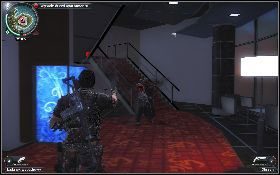 Po uporaniu się z Rosjaninem przeleć na spadochronie do ostatniego wieżowca [1] - Trzej Królowie | Opis przejścia Just Cause 2 - Agencja - Just Cause 2 - poradnik do gry