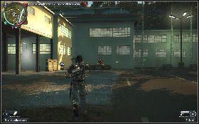 Wraz z oddziałem zacznij kierować się w głąb bazy - Zajęcie twierdzy (Pod napięciem) | Opis przejścia Just Cause 2 - Ularowcy I - Just Cause 2 - poradnik do gry