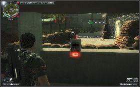 Przeskocz przez bramę i zabij żołnierza stojącego za workami z piaskiem [1] na dachu budynku z lewej - Zajęcie twierdzy (Chłopcy z zabawkami) | Opis przejścia - Ularowcy III - Just Cause 2 - poradnik do gry