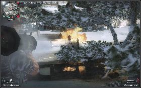 Kiedy zaczniesz zbliżać się do hotelu to jak najszybciej pozbądź się dwóch żołnierzy z rakietnicami [1] , którzy stoją na schodach po obydwu stronach budynku - Narciarski wyciąg | Opis przejścia Just Cause 2 - Żniwiarze III - Just Cause 2 - poradnik do gry