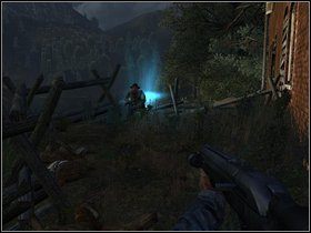 Nie musisz pomagać obrońcom - skieruj się prosto do budynku, uważaj jednak na indiańską kawalerię, która uderzy od prawej - Rozdział 9,10 - Montana, Maryland, 10 Wrzesień 1876, KronoteK - Opis przejścia - Darkest of Days - poradnik do gry