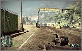 W stojącym na uboczu budynku w pobliżu Magazynu (niedaleko krawędzi mapy) znajdziesz doskonały punkt dla zwiadowcy do ostrzeliwania tego miejsca - Kanał panamski | Mapy w Battlefield Bad Company 2 - Battlefield: Bad Company 2 - poradnik do gry