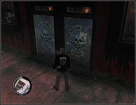 Chwilę potem z budynku wybiegnie kilku wrogów - Misje 1-5 | TLaD - Główny wątek | GTA Episodes from Liberty City - Grand Theft Auto: Episodes from Liberty City - poradnik do gry