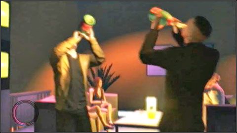 Samo picie ogranicza się do kręcenia kółek myszką zgodnie z ruchem wskazówek zegara - Konkurs w piciu | TBoGT - Aktywności dodatkowe | GTA Episodes from Liberty City - Grand Theft Auto: Episodes from Liberty City - poradnik do gry