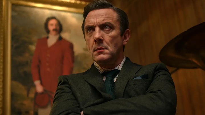 Świąteczny skok, Michael Fimognari, Netflix, 2025 - Po 25 latach fani Harry'ego Pottera doczekali się. HBO obsadziło w serialu postać, której zabrało w filmach - wiadomość - 2026-06-16