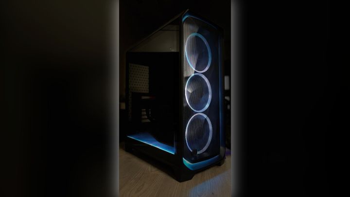 Komputery GAMER przychodzą do gracza w gotowym stanie. - Od sprzętu pod biurkiem do centralnego punktu setupu. Komputery graczy mocno się zmieniły - wiadomość - 2026-06-15