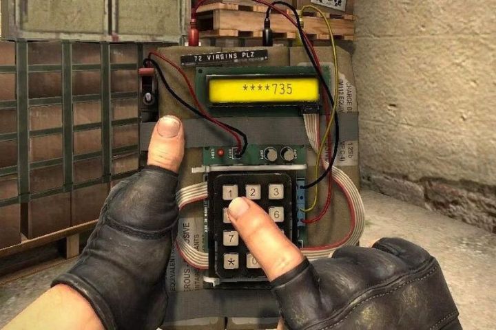 Gracz stworzył replikę bomby z CSGO, wygląda aż zbyt wiarygodnie - ilustracja #2