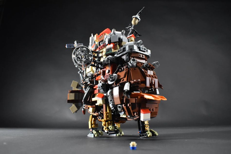 Źródło: LEGO Ideas - LEGO ocenia, które z 54 fanowskich zestawów trafią do sklepów. Wśród nich Gremliny, konsola PS2, Genshin Impact i Cosmere Brandona Sandersona - wiadomość - 2025-01-08