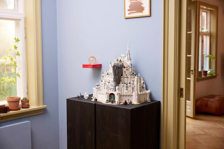 Źródło: The Lego Group - LEGO zaprezentowało wielki zestaw z Władcy Pierścieni. Minas Tirith kosztuje ponad 2 tysiące złotych, ale wygląda lepiej niż na przeciekach - wiadomość - 2026-05-13