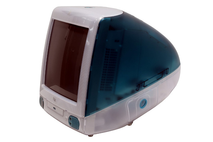 Wszystko zaczęło się od iMaca. / Źródło: Wikipedia - Co oznacza „i” w iPhonie? Odpowiedź jest zaskakująco prosta - wiadomość - 2024-02-12