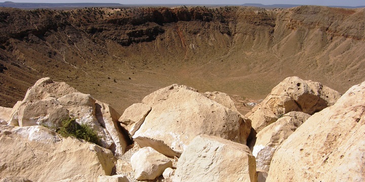 Setki tysięcy lat temu fragment Ziemi oderwał się od jej powierzchni, by powrócić na nią po latach - ilustracja #2