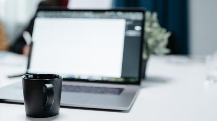 Dla niektórych najważniejsza będzie wygoda. Źródło: pexels.com. - Laptop do nauki i grania. Trzy profile graczy, trzy różne konfiguracje - wiadomość - 2026-09-03