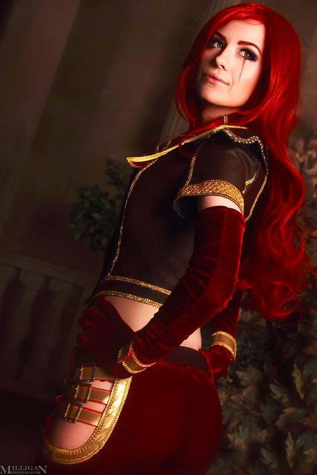 Najlepsze cosplaye -  Katarina z League of Legends - ilustracja #5