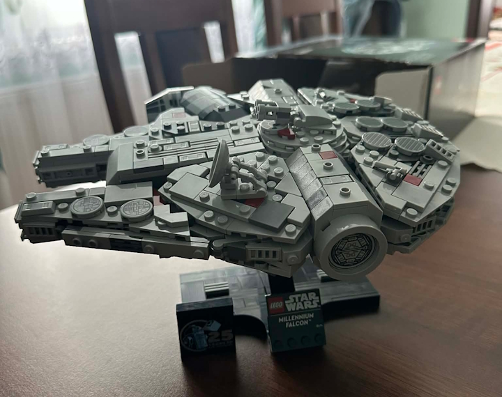 Źródło: własne. - Pozostało 4 dni na skorzystanie z galaktycznej promocji na LEGO w Media Expert! Ten zestaw zdobi moją półkę i jest najtańszy w sieci - wiadomość - 2026-04-30