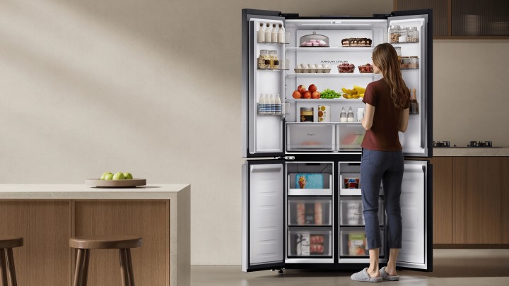 Źródło: Xiaomi; materiały promocyjne - Xiaomi rzuca wyzwanie Samsungowi. Chiński gigant pokazał Xiaomi 15T obok pralek i lodówek - wiadomość - 2025-09-25