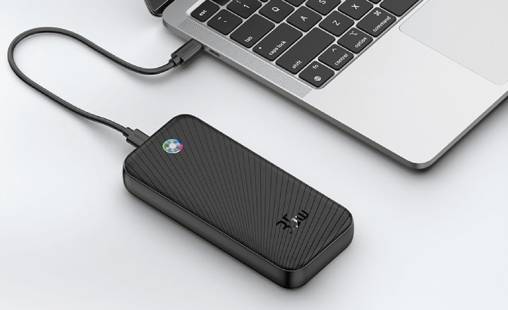 Źródło fot.: Rocoren - Amazon odleciał z kolejną promocją. Ten powerbank to czempion opłacalności, który nie musi ustępować Ankerowi czy Baseusowi - wiadomość - 2025-03-27