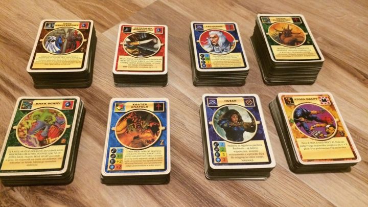 Ta karcianka kiedyś podbiła Polskę. Teraz prawie nikt o niej nie pamięta - ilustracja #1