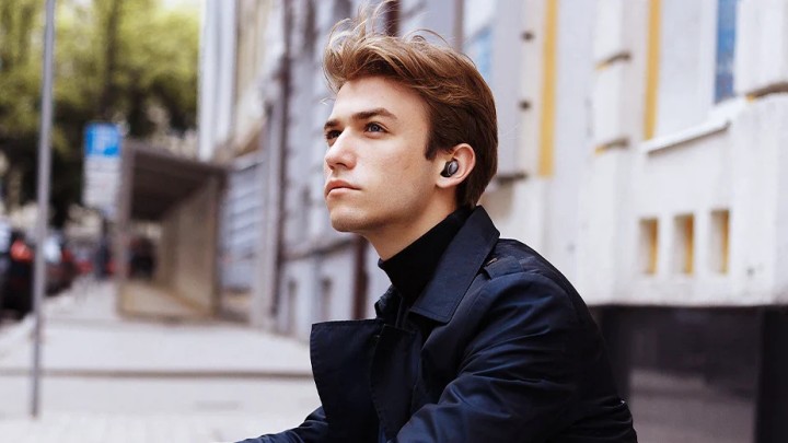 Sprzęt audio w zaskakujących cenach. Promocje na słuchawki i soundbary - ilustracja #1