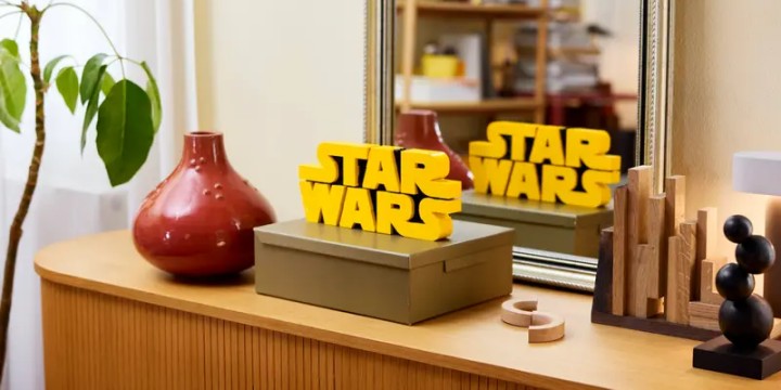 Źródło: LEGO; materiały promocyjne - Amazon odleciał do odległej galaktyki. Najnowszy zestaw Star Wars tańszy niż w sklepie LEGO i to w przedsprzedaży - wiadomość - 2025-04-28