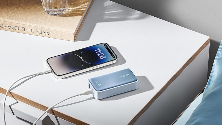 Źródło: Anker; materiały promocyjne - Amazon ma prawdziwą gwiazdę. Ten kieszonkowy powerbank kosztuje mniej niż 100 zł i ma ponad 1500 pozytywnych opinii - wiadomość - 2025-06-02