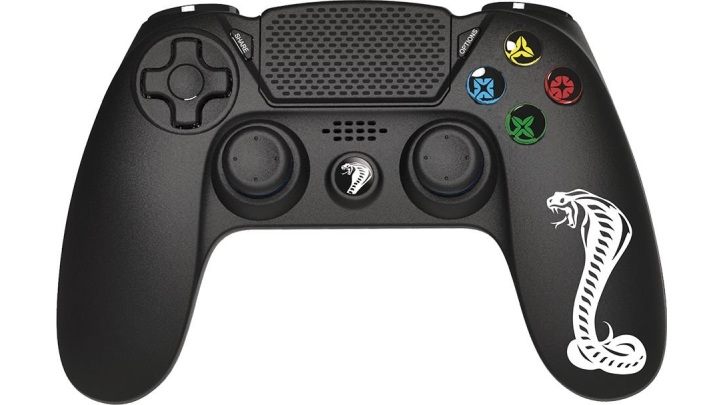 W wyprzedażowym asortymencie znalazło się kilka gamepadów. - Najciekawsze promocje sprzętowe na weekend 10-12 stycznia 2020 roku - wiadomość - 2020-01-10