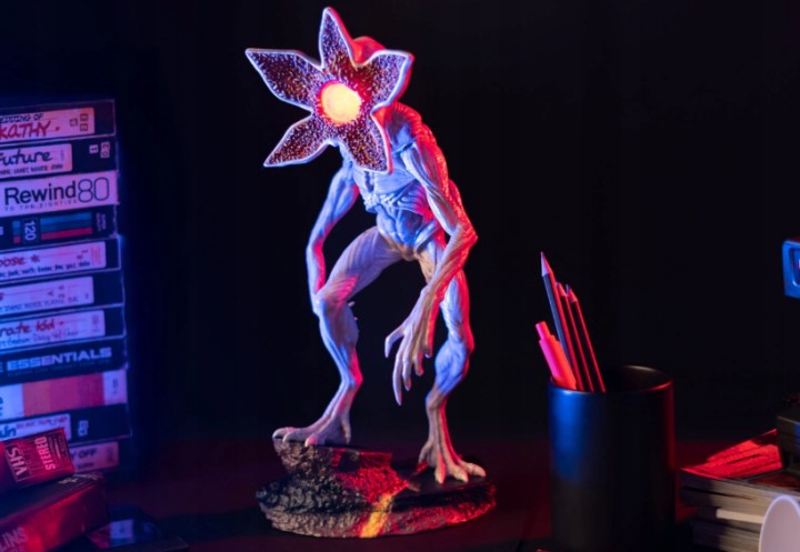 Źródło: Grupo Erik - Vecna w Stranger Things 5 to dno, muł i wodorosty. Lampka Demogorgona przypomina, kim jest prawdziwy złoczyńca serialu Netflixa - wiadomość - 2025-12-30