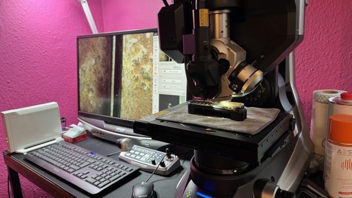 Igor's Lab dysponuje specjalistycznym sprzętem. Źródło: Igor's Lab - Chłodzenie wodne w PC stają się coraz bardziej popularne, ale ekspert pokazuje, że producenci oszukują na materiałach - wiadomość - 2025-04-01