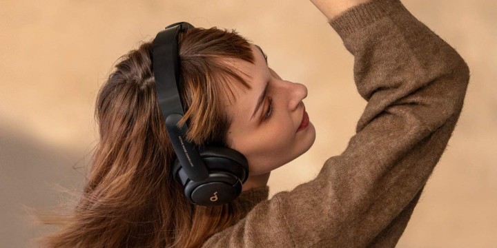 Wygodne i z dobrym brzmieniem, a teraz w kuszącej promocji. Złap okazję na słuchawki Soundcore Q30 - ilustracja #1