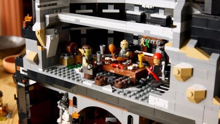 Źródło: LEGO - „Jeden z najbardziej imponujących zestawów LEGO” w ogromnej promocji. Nawet 300 zł taniej na Amazonie i absolutny hit dla fanów LOTR - wiadomość - 2025-10-03