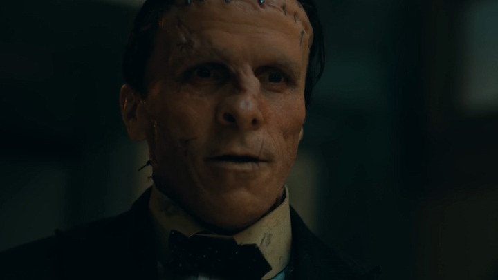 Christian Bale jako potwór Frankensteina | Panna młoda!, Maggie Gyllenhaal, Warner Bros. Pictures, 2026 - „Robiłem to jak szaleniec, każdego dnia”. Christian Bale miał unikalną metodę, aby nie stracić głowy, przemieniając się w potwora Frankensteina - wiadomość - 2026-02-06