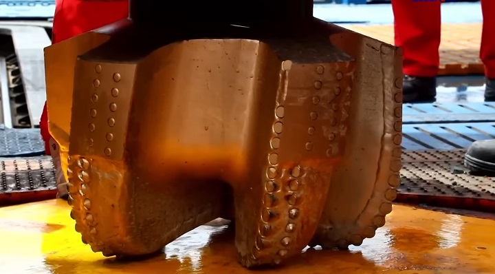 Chiny kopią wielką dziurę w ziemi, ale rekordu nie pobiją - ilustracja #1