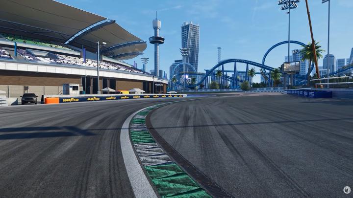 Khor Promenade w Endurance Motorsport Series – tor w Dubaju inspirowany obiektami z Bahrajnu czy Kataru, na których są rozgrywane wyścigi długodystansowe. Źródło: Nacon. - Gran Turismo triumfuje, gdy Forza przekracza granice dobrego smaku recyklingiem. Motoprzegląd Drauga - wiadomość - 2026-08-23