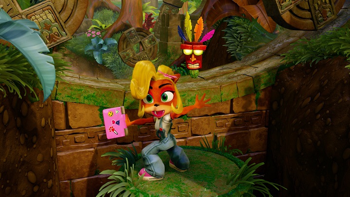 W każdej grze ze składanki Crash Bandicoot N. Sane Trilogy możemy bawić się nie tylko jako Crash, ale też jako Coco. - Crash Bandicoot N. Sane Trilogy - sprzedano ponad 2 mln egzemplarzy - wiadomość - 2017-09-24