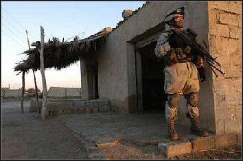 Wokół Full Spectrum Warrior - dzień 1 - ilustracja #3