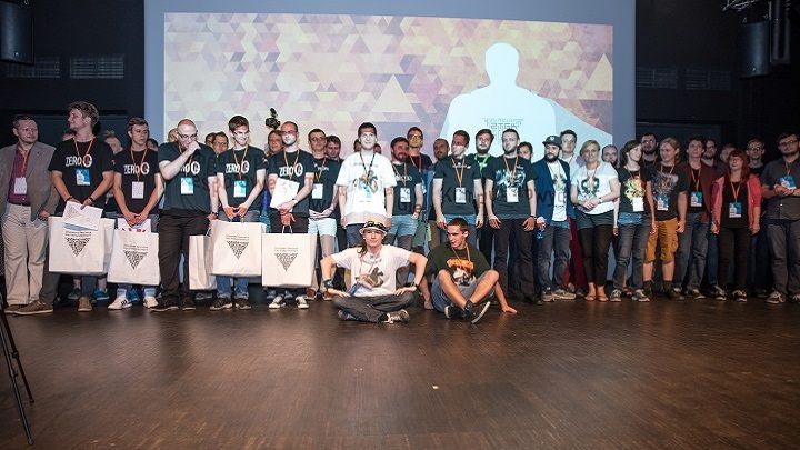 Finaliści 8. ogólnopolskiego konkursu Zespołowego Tworzenia Gier Komputerowych / Fot.: materiały prasowe. - Największe polskie firmy deweloperskie wspierają młodych twórców - finał konkursu ZTGK - wiadomość - 2016-07-04