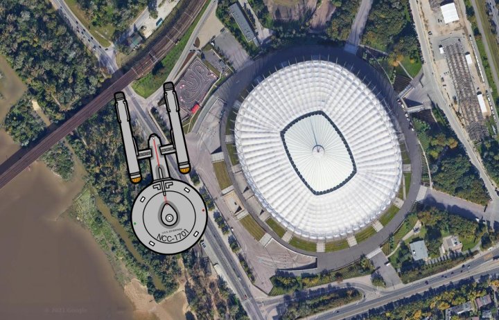 Gwiezdny niszczyciel ze Star Wars nad Warszawą - porównaj rozmiary statków z własnym domem - ilustracja #1