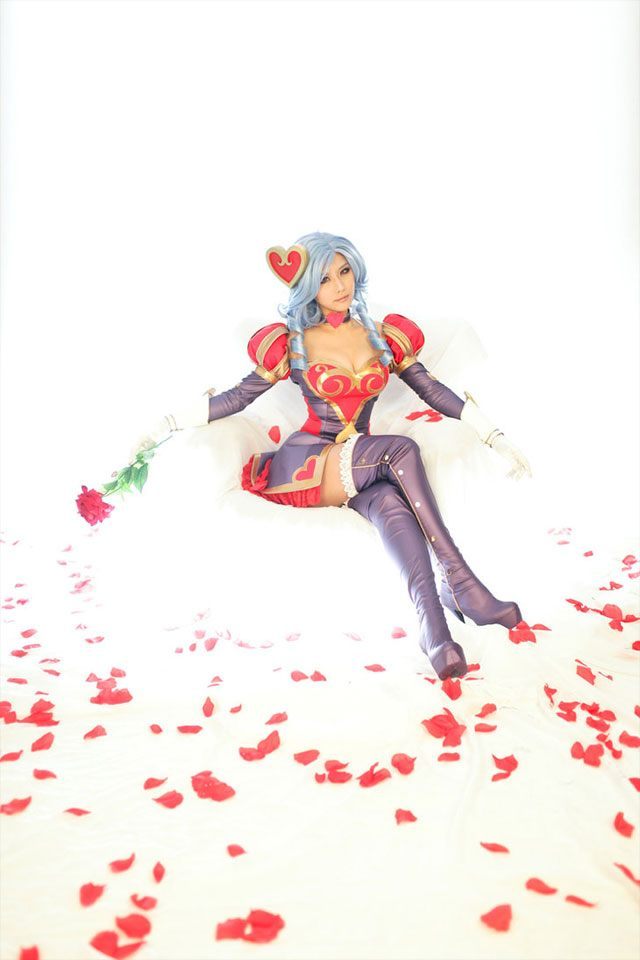 Najlepsze cosplaye - Heartseeker Ashe z League of Legends - ilustracja #5